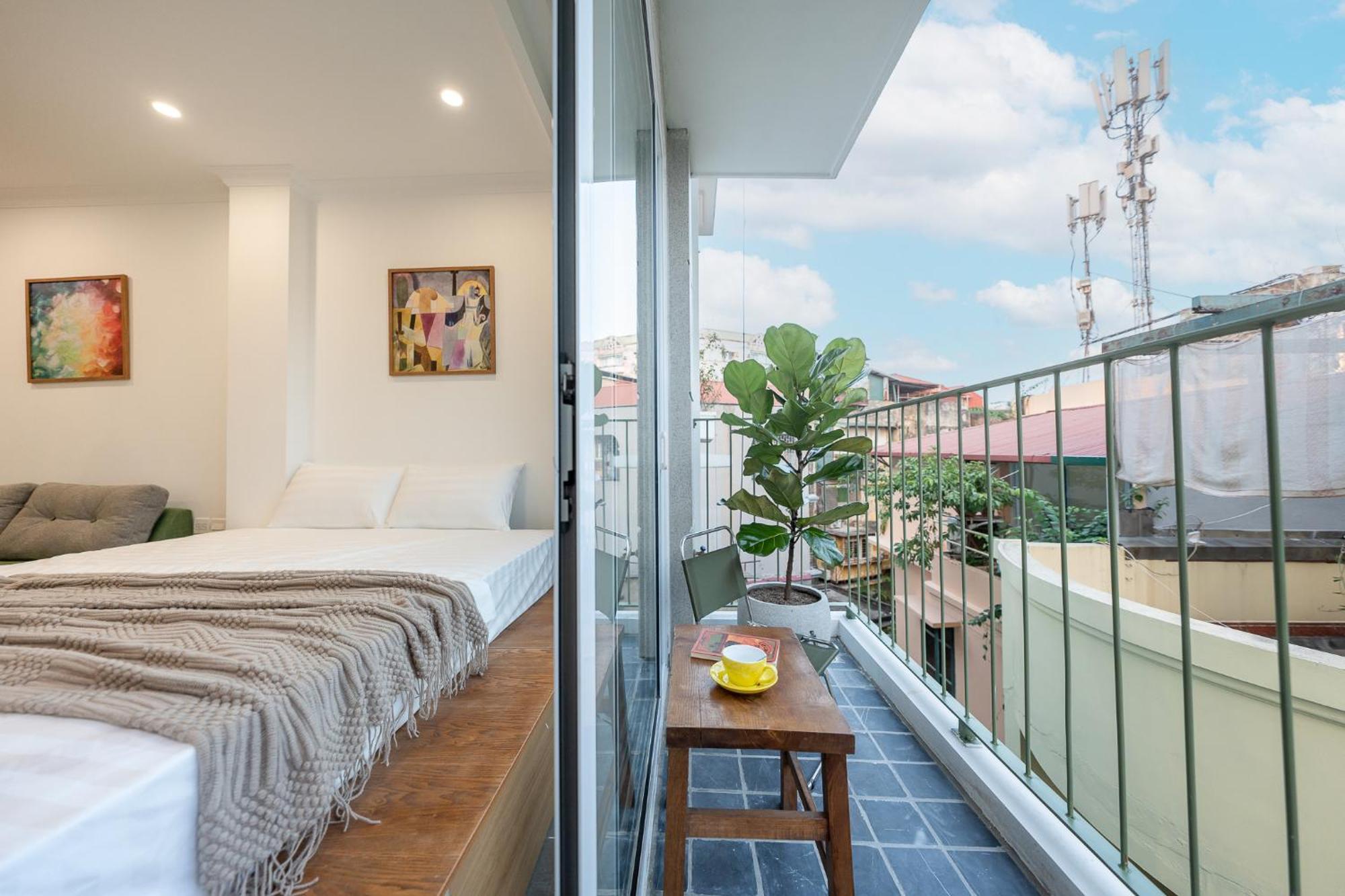 Location/Big Group/Private Villa With Pool And Kitchen Hanoi Bagian luar foto