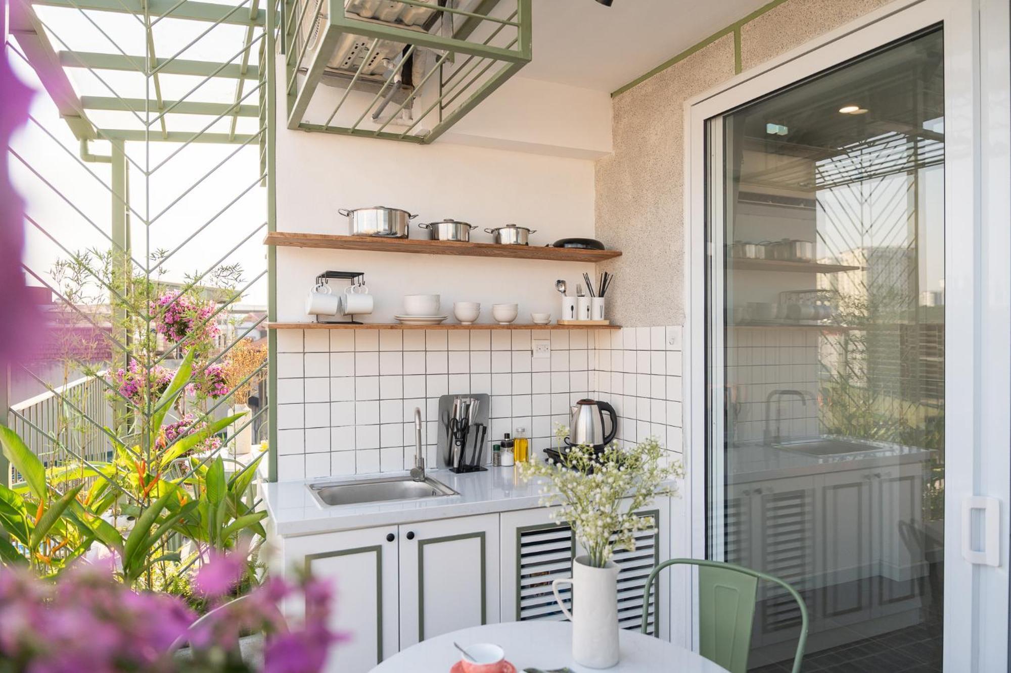 Location/Big Group/Private Villa With Pool And Kitchen Hanoi Bagian luar foto