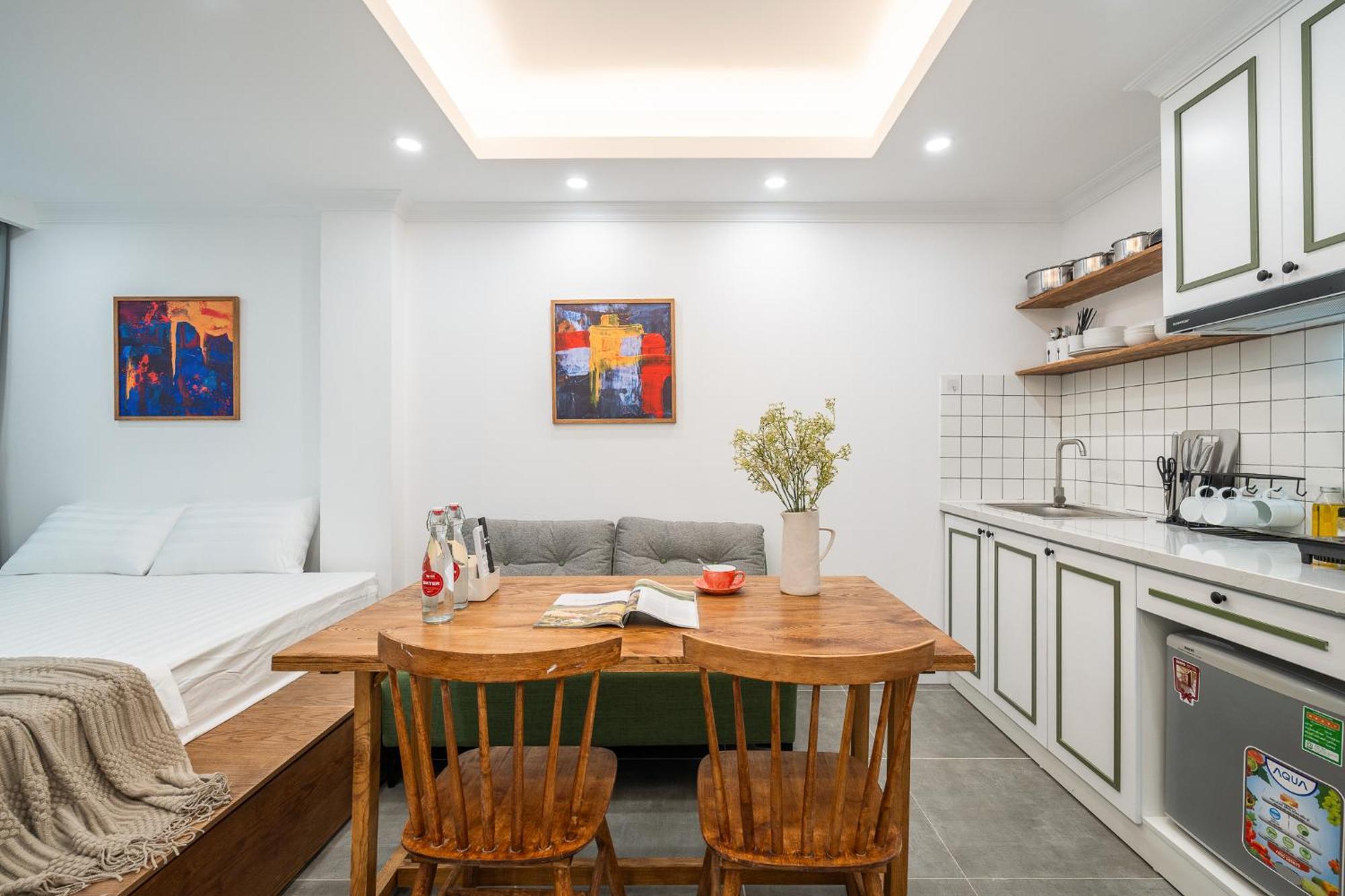 Location/Big Group/Private Villa With Pool And Kitchen Hanoi Bagian luar foto
